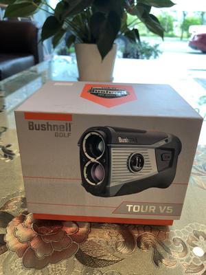 MÁY BẮN LASER YARD BUSHNELL TOUR V5 SHIFT