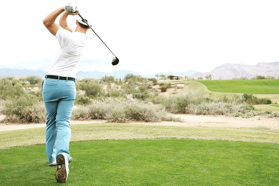 Cách chọn quần golf nam đúng quy định và thể hiện được cá tính bản thân