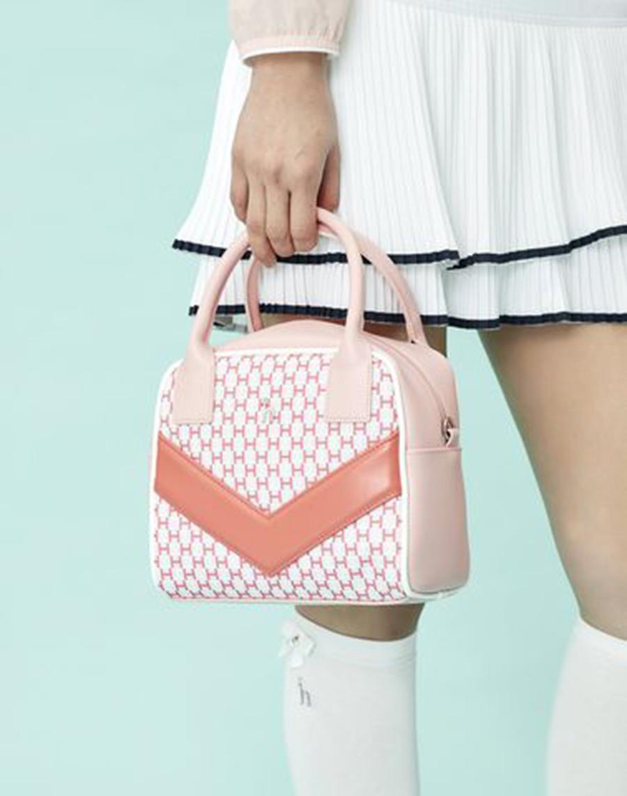 Thời trang golf nữ hiện nay - Sang trọng và quý phái