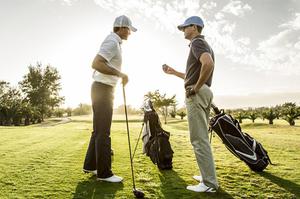 Lựa chọn trang phục chơi golf sao cho chuẩn? 